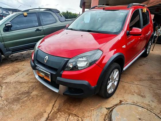 RENAULT SANDERO 1.6 STEPWAY 16V FLEX 4P AUTOMÁTICO